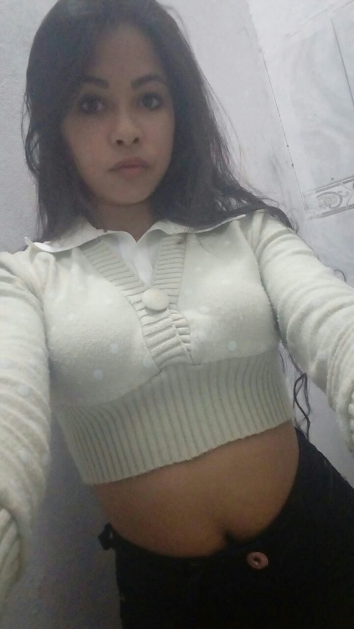 Morena embuchou #qMFZmlUZ