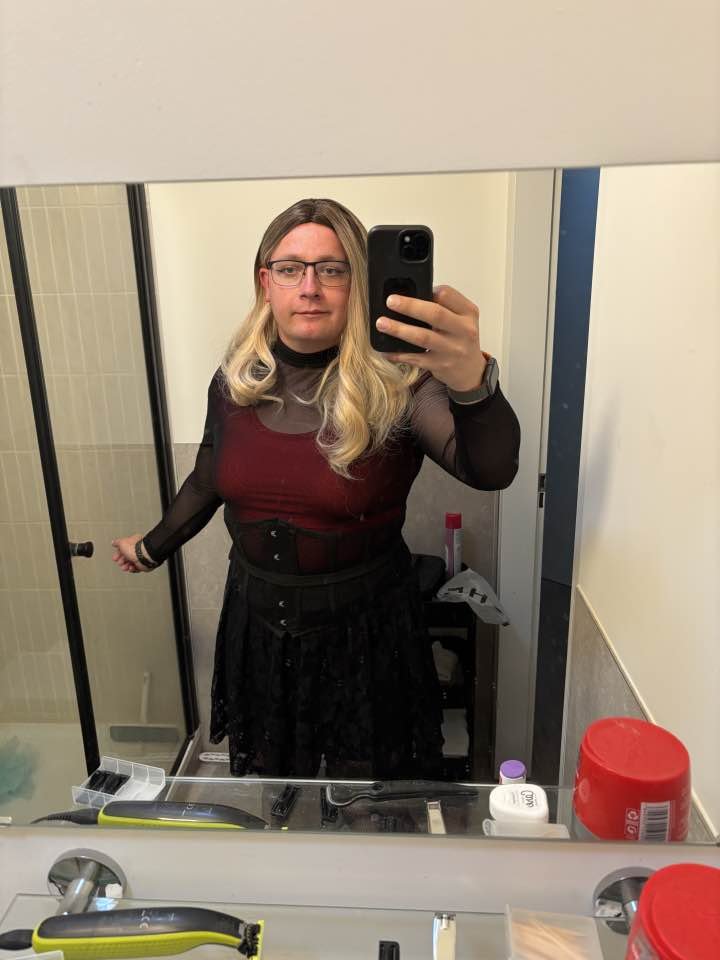 Phat assed Sissy ValeryV is a hot cockcraving slut & wants everyone to see. Reddit: u/thedutchrule #4hCF9WBL